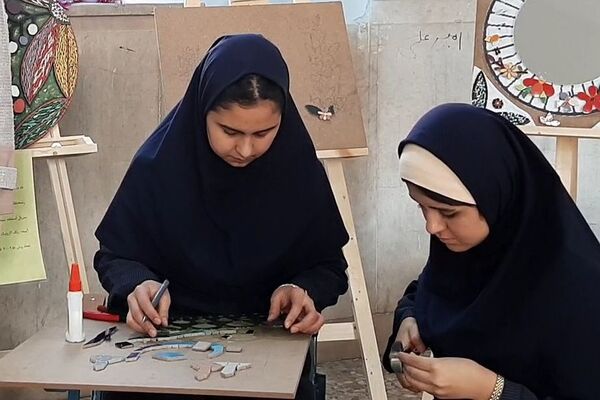 برگزاری جشنواره هفته ماها در مدرسه کارآفرینان بهارستان 2