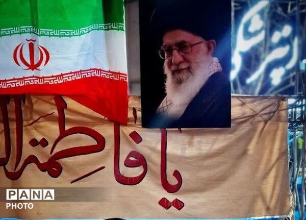 اجتماع باشکوه مردم شهرستان فردیس در چهارمین روز شهادت امام قائد 