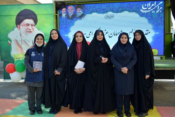 عطر رضوی در جشن نیمه شعبان مدرسه حکمت
