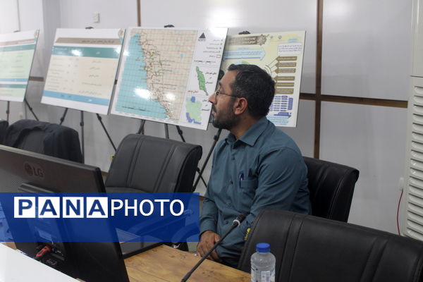 نشست خبری مدیرکل نوسازی مدارس استان بوشهر 