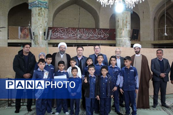 تجلی پیوند مدرسه و مسجد در خاتم