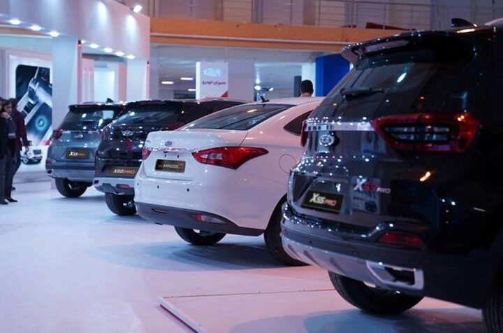 قیمت خودرو از این پس توسط خودروسازان تعیین و با تأیید سازمان حمایت ابلاغ می‌شود