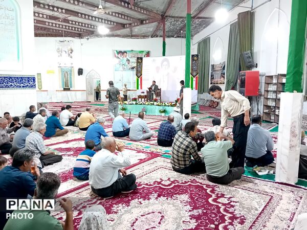 برگزاری مراسم عید غدیر خم در امامزاده سید محمد (ع) کاشمر

