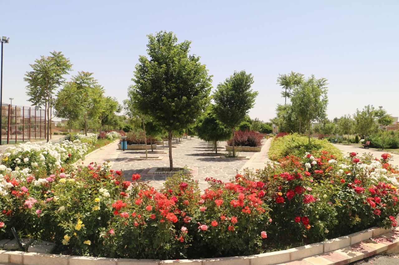  بوستان مردم در شهر جهانی لالجین با هدف زیباسازی و ارتقای امکانات ورزشی افتتاح شد