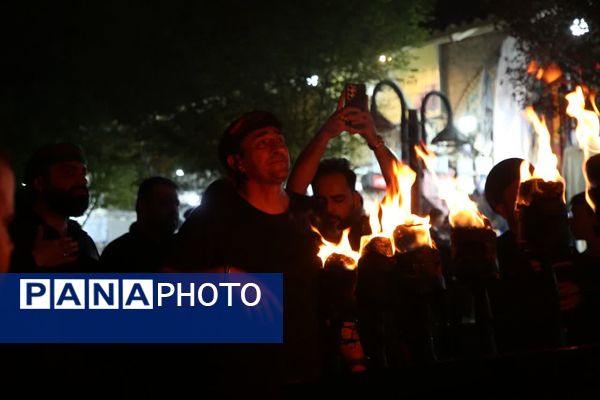 آیین «مشعل گردانی» نجفی‌های مقیم قم