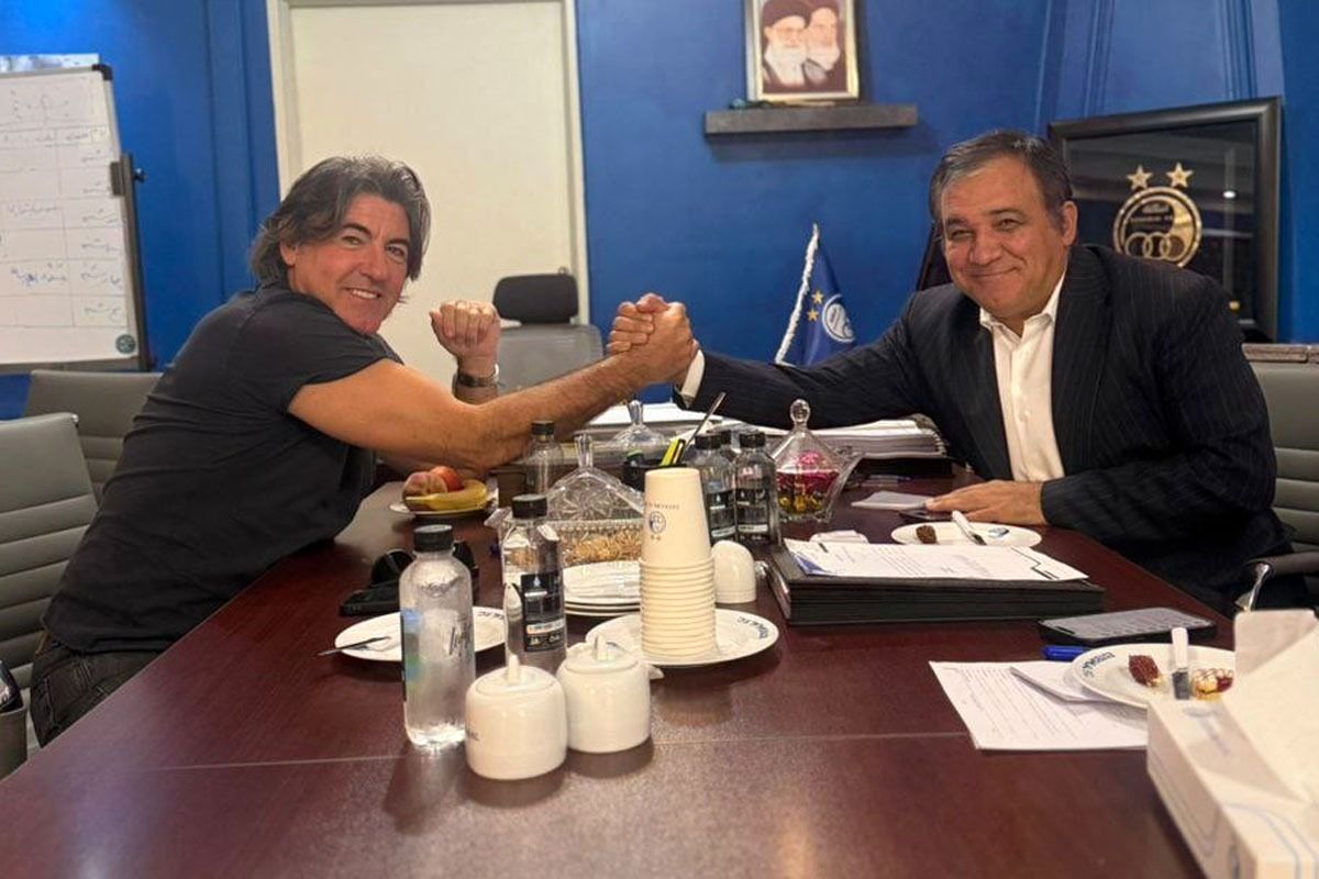 واکنش تاجرنیا به شایعات جدایی ساپینتو از استقلال و مطالبات خارجی‌ها