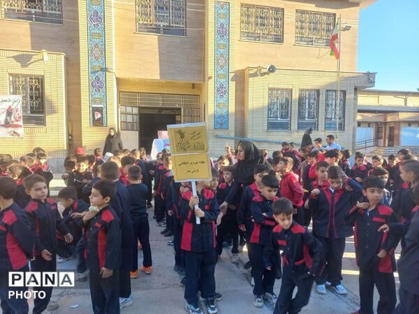 قاب های ماندگار از بازدید نیروی انتظامی در مدرسه معلم آشخانه 
