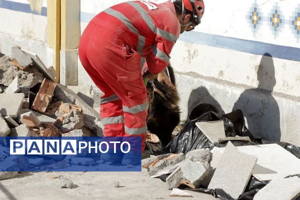مانور تخلیه، امداد و نجات مصدوم اضطراری در دانشگاه فرهنگیان استان گلستان