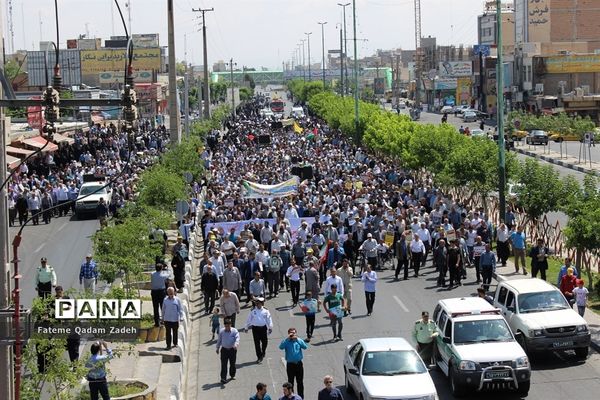 حضور پرشور مردم اسلامشهردر راهپیمایی روز جهانی قدس