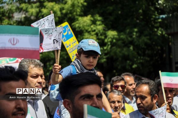 حضور کودکان در راهپیمایی روز قدس