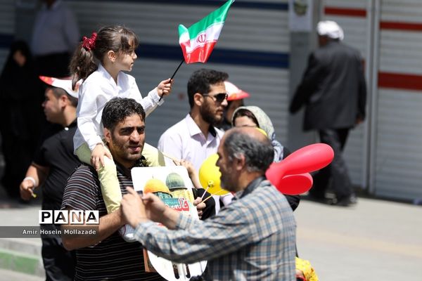 حضور کودکان در راهپیمایی روز قدس