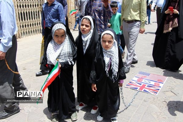 برگزاری راهپیمایی عظیم روز قدس در یزد