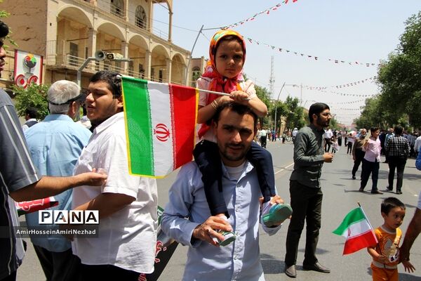 برگزاری راهپیمایی عظیم روز قدس در یزد