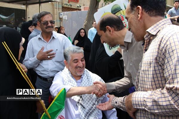 برگزاری راهپیمایی عظیم روز قدس در یزد