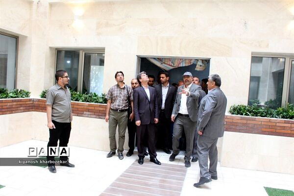 بازدید استاندار آذربایجان غربی از پروژه بیمارستان فوق تخصصی زنان ارومیه