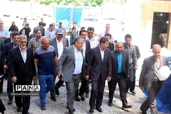 بازدید استاندار آذربایجان غربی از پروژه بیمارستان فوق تخصصی زنان ارومیه