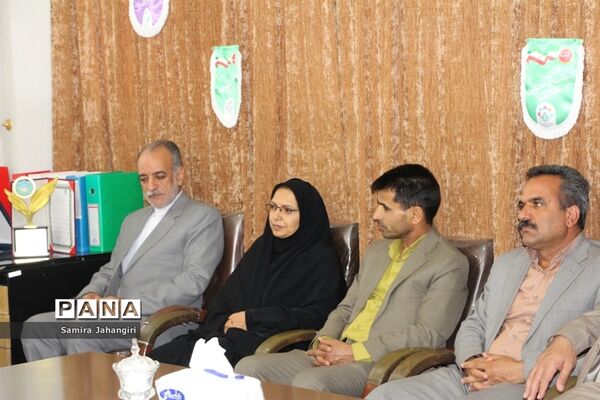 حضور صمیمی مدیرکل آموزش و پرورش استان خراسان جنوبی در سازمان دانش‌آموزی