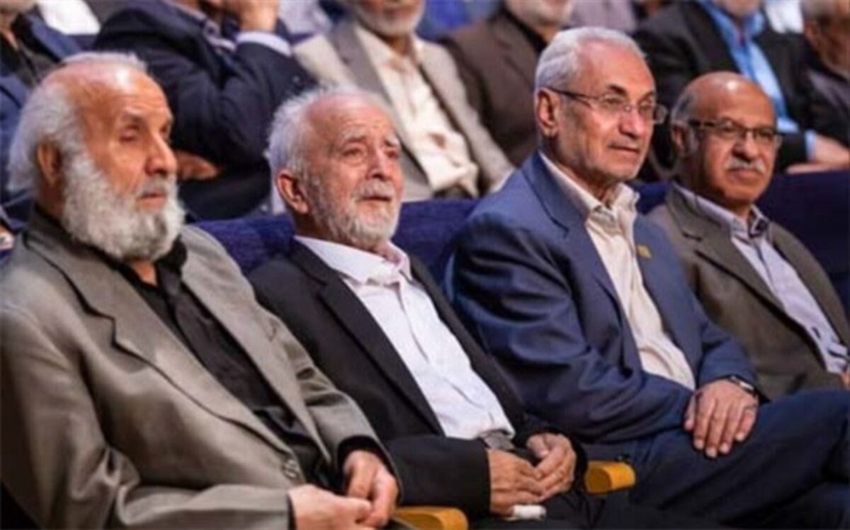 آموزش اخلاقی از جمله رسالت‌های مهم مداحان است