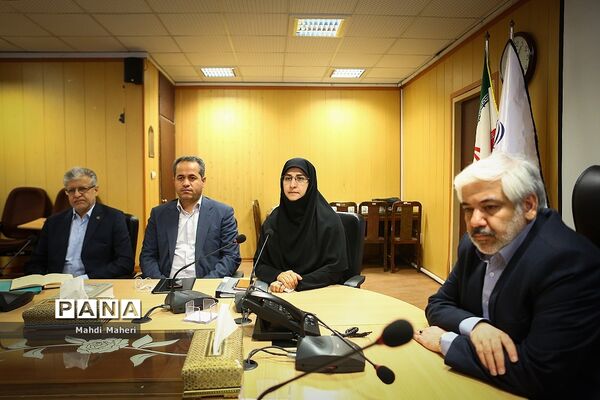 امضا تفاهم‌نامه همکاری اولین جشنواره ملی تجربیات موفق مدارس