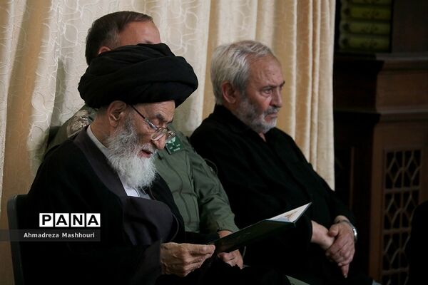 مراسم سالگرد ارتحال بنیان‌گزار جمهوری اسلامی ایران در مصلی امام خمینی تبریز