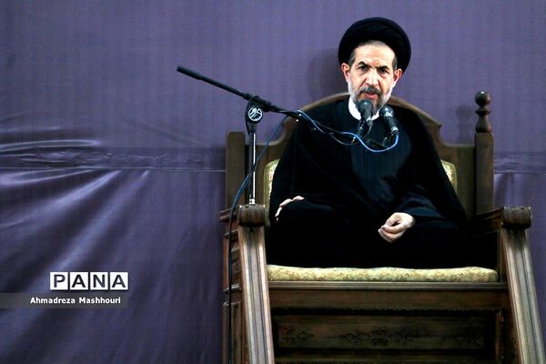 مراسم سالگرد ارتحال بنیان‌گزار جمهوری اسلامی ایران در مصلی امام خمینی تبریز