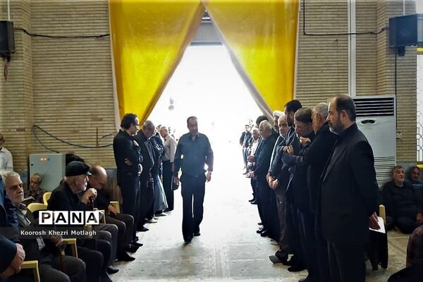 مراسم هفتمین روز درگذشت امام جمعه  شهرستان کازرون همراه با مراسم ارتحال امام خمینی (ره)