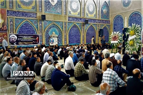 مراسم هفتمین روز درگذشت امام جمعه  شهرستان کازرون همراه با مراسم ارتحال امام خمینی (ره)