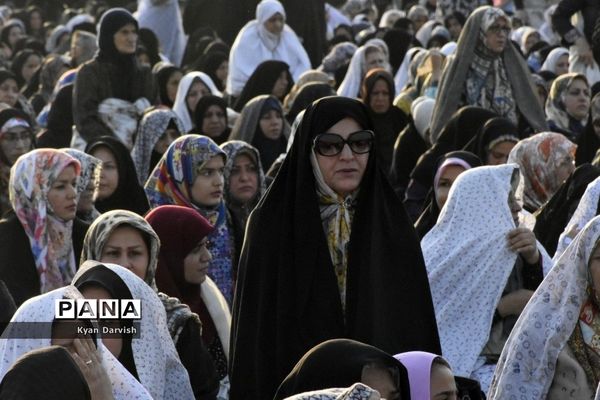 اقامه نماز عید فطر در امیدیه