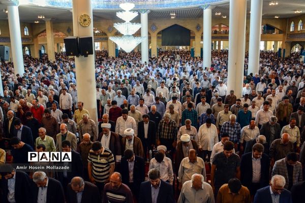 اقامه نماز عید سعید فطر در ارومیه