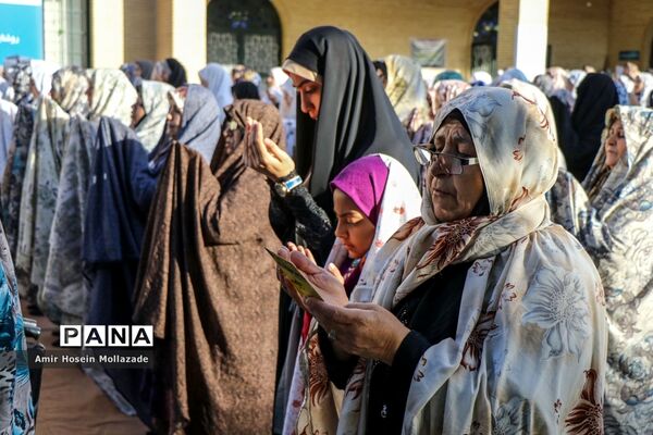 اقامه نماز عید سعید فطر در ارومیه