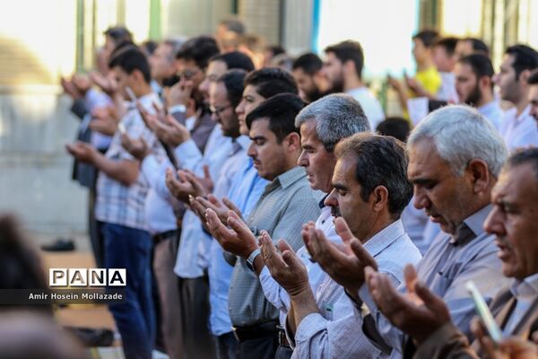 اقامه نماز عید سعید فطر در ارومیه