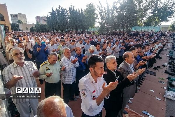 اقامه نماز عید سعید فطر در ارومیه