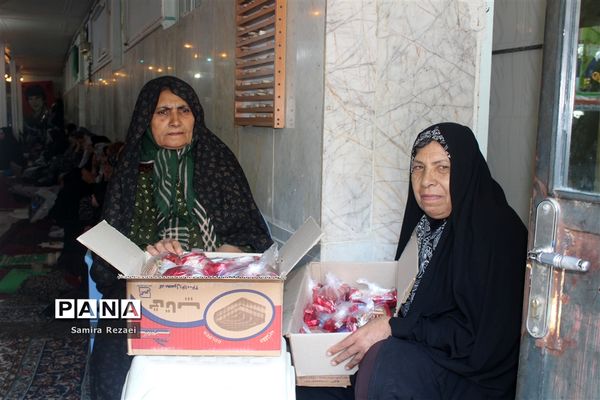 اقامه نماز عید سعید فطر در خاوران شهرستان جهرم