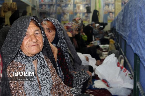 اقامه نماز عید سعید فطر در خاوران شهرستان جهرم