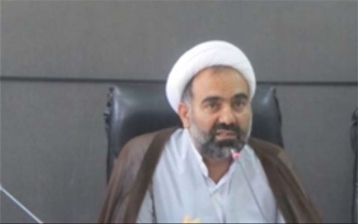 مسئولین با رفتار عملی خود در تبیین اندیشه های امام راحل به نسل جوان کوشا باشند