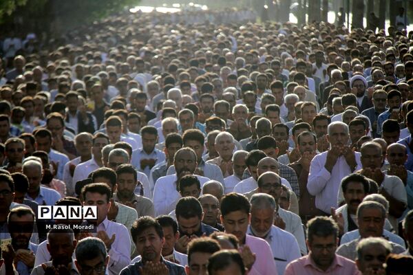 نماز عید سعید فطر در بندرعباس