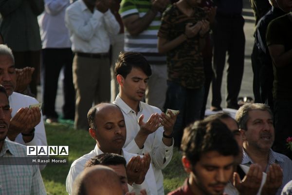 نماز عید سعید فطر در بندرعباس