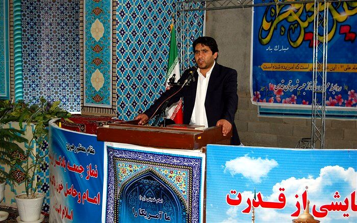 رییس سازمان میراث فرهنگی و صنایع دستی شهرقدس: صنایع دستی کمک بزرگی به اقتصاد،ترویج و توسعه شهرنشینی و فرهنگ ایرانی،اسلام  خواهدداشت