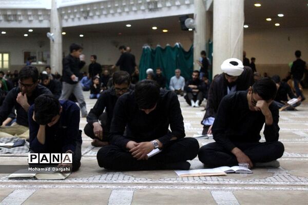 مراسم شب قدر در پردیسان قم