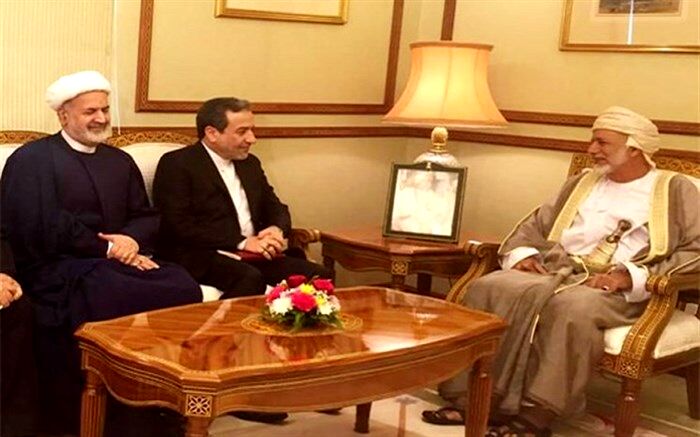 عراقچی در مسقط؛ رد هرگونه گفتگوی مستقیم یا غیرمستقیم با آمریکا