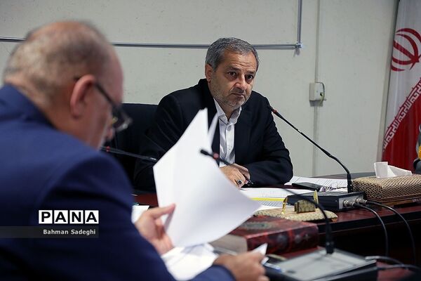 جلسه شورای سیاستگذاری ساماندهی مد و لباس وزارت آموزش و پرورش