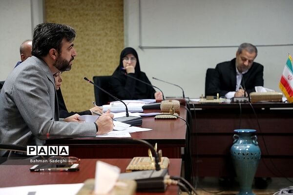جلسه شورای سیاستگذاری ساماندهی مد و لباس وزارت آموزش و پرورش