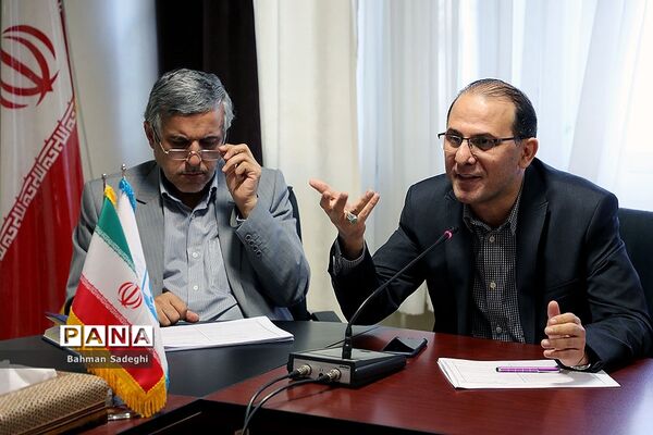 جلسه شورای سیاستگذاری ساماندهی مد و لباس وزارت آموزش و پرورش