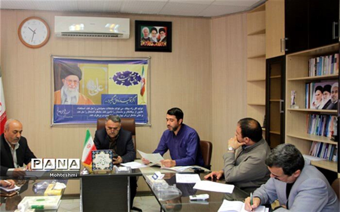 بسیج فرهنگیان مکمل مهم در امر تربیت دانش آموزان می باشد