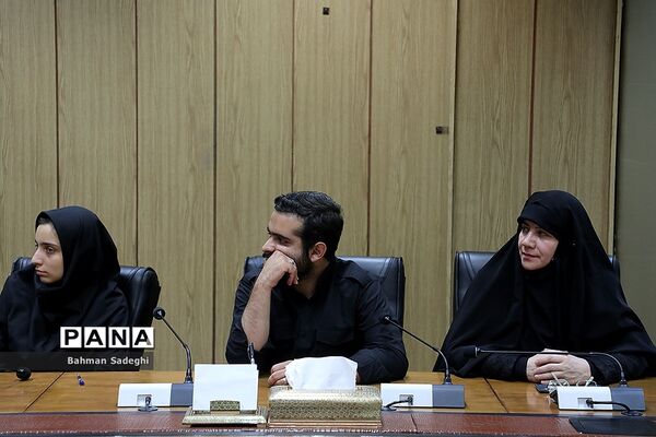 نشست صمیمی وزیر آموزش و پرورش با نمایندگان تشکل‌های دانشجویی دانشگاه تربیت دبیر شهیدرجایی
