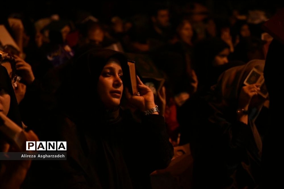 مراسم شب احیا بیست و سوم ماه رمضان در امامزاده ابراهیم بابلسر