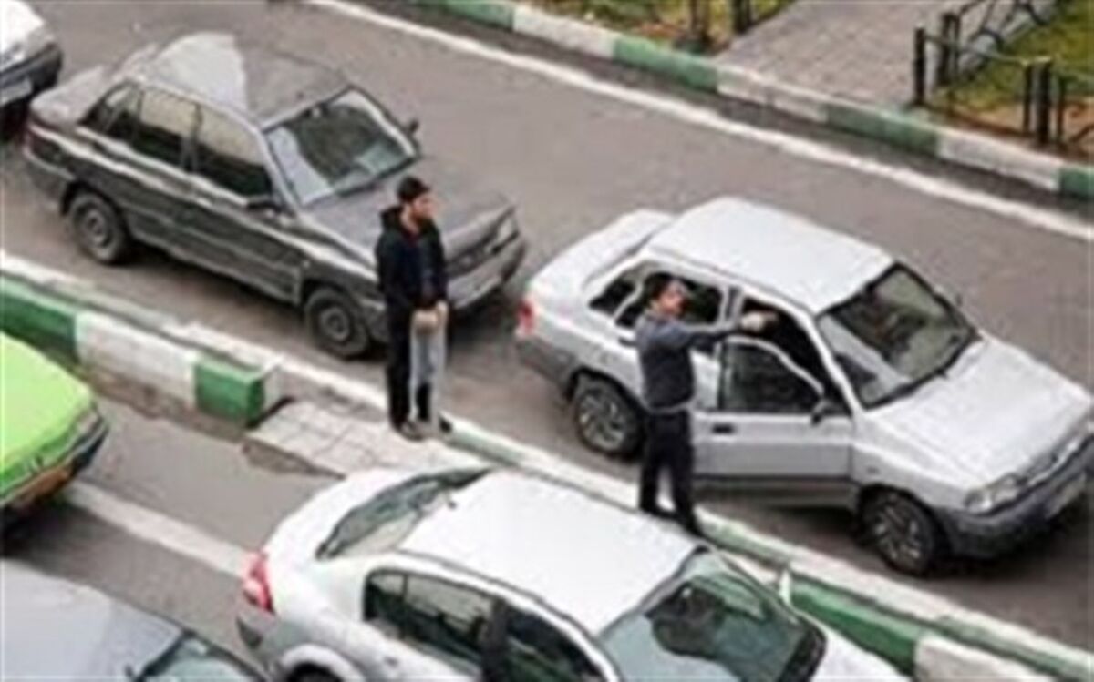 برخورد با مسافربر‌های شخصی در ارومیه