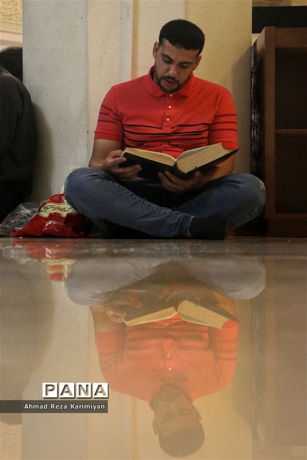 مراسم احیا شب بیست و سوم در حرم مطهر شاهچراغ (ع)