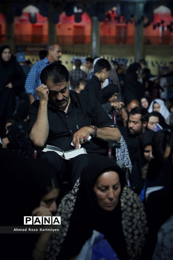 مراسم احیا شب بیست و سوم در حرم مطهر شاهچراغ (ع)