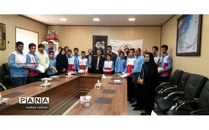 تقدیر از اعضای برتر مسابقات شهرستانی طرح دادرس آبادان